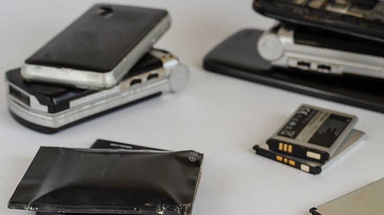 How to Properly Dispose of Lithium-ion Batteries